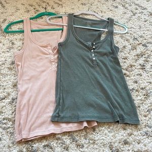 Bundle of aerie Henley tanks